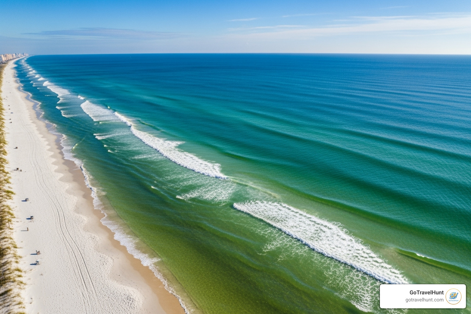 Panama City Beach white sand and emerald green water - panama city beach vacation rentals​