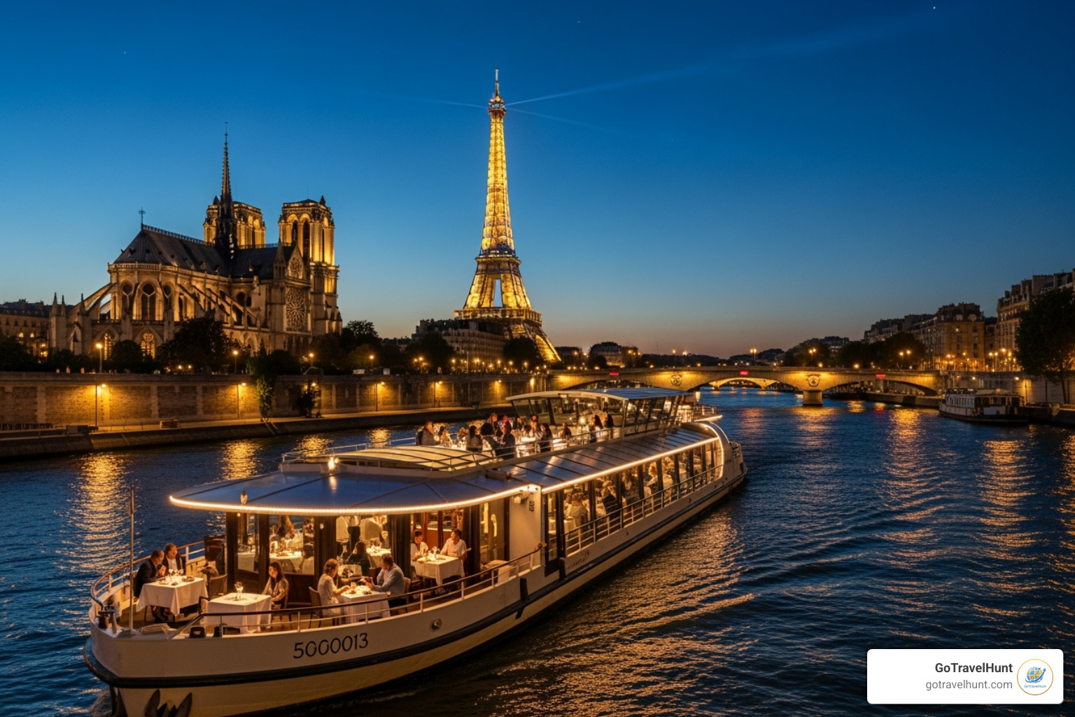Romantic dinner cruise on the Seine River - activity guides Paris Romantic dinner cruise on the Seine River - activity guides Paris