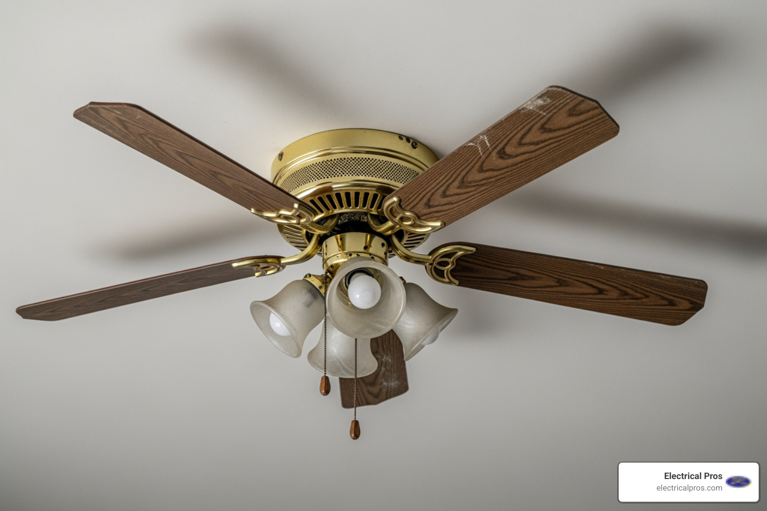 Dangerously wobbly and outdated ceiling fan - 24 hour ceiling fan installation in auburn, ga Dangerously wobbly and outdated ceiling fan - 24 hour ceiling fan installation in auburn, ga