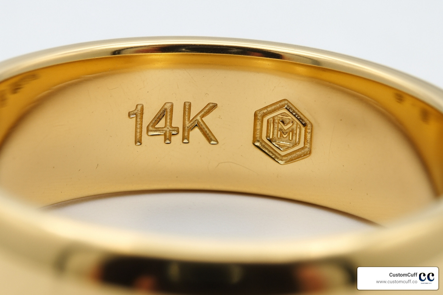 Ring with 14K stamp and maker's mark - 14k stamped inside ring