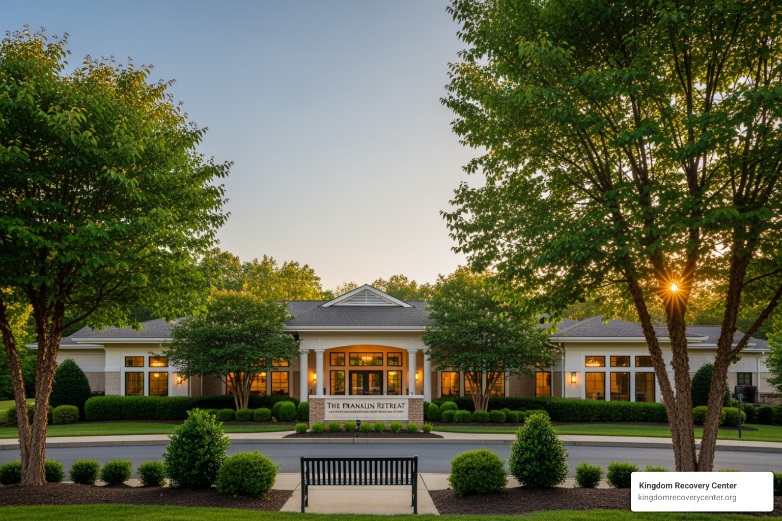 a bustling street in Franklin, TN - alcohol rehab franklin tn