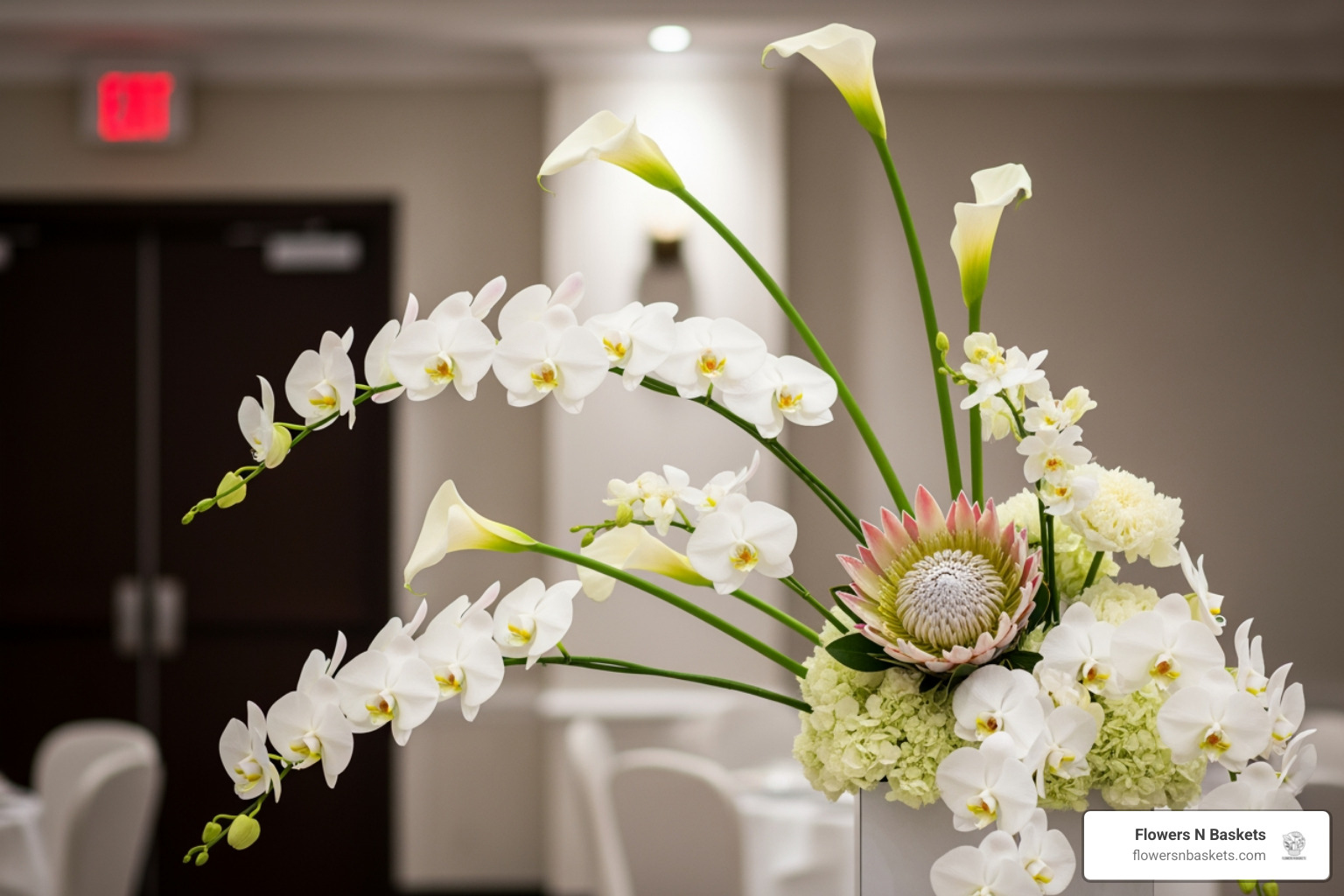 modern floral installation - Wedding flower advice