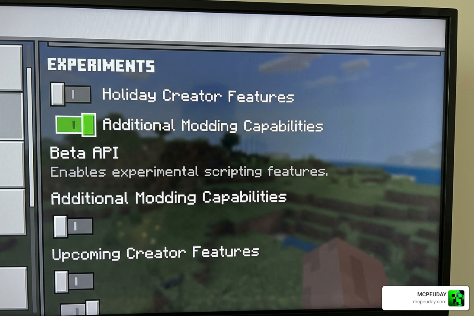 Minecraft Bedrock experimental settings menu with Beta API toggle enabled