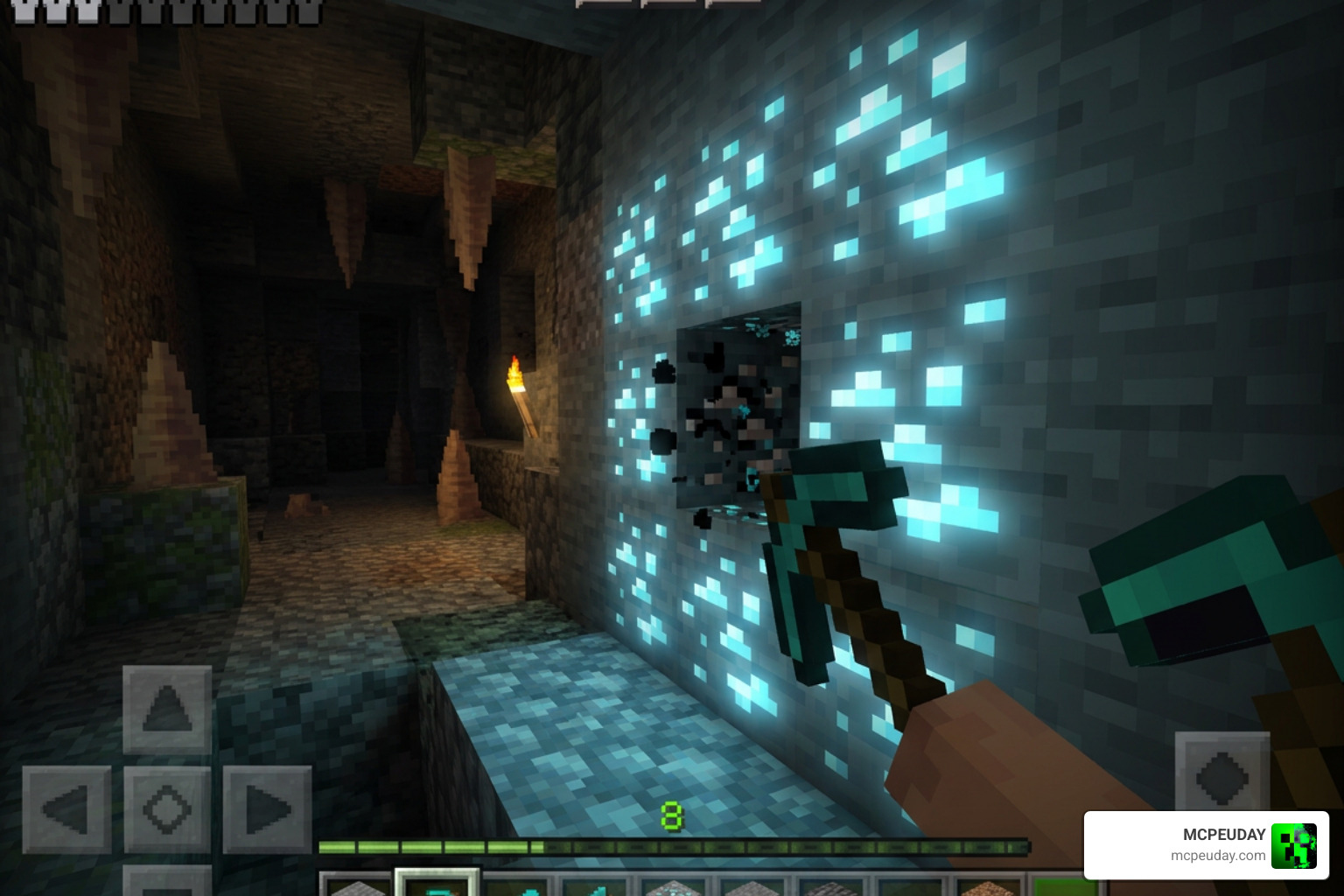 Definitive Ore Miner Addon gameplay vein mining MCPE Bedrock Edition