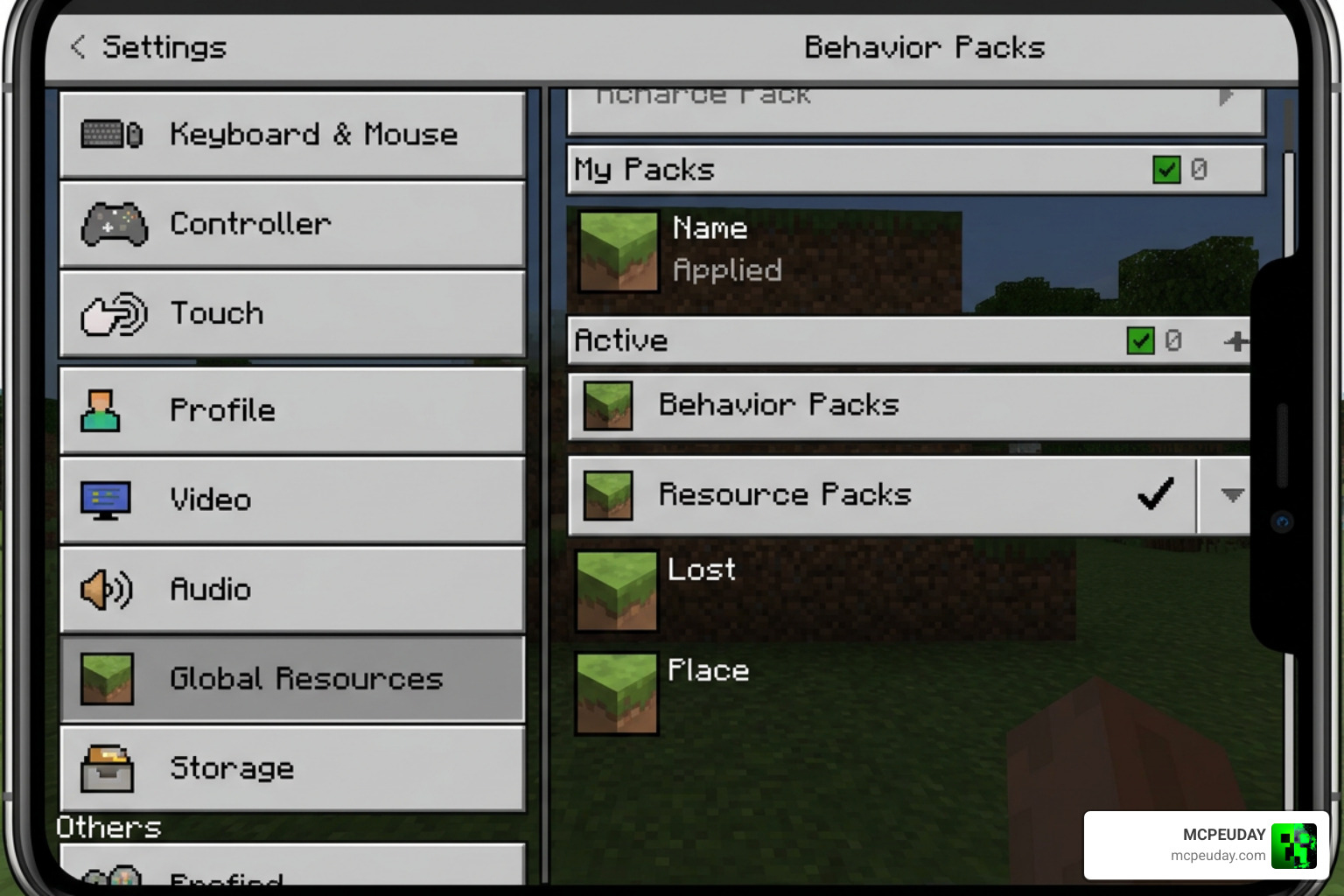 Minecraft Bedrock settings menu showing active behavior and resource packs