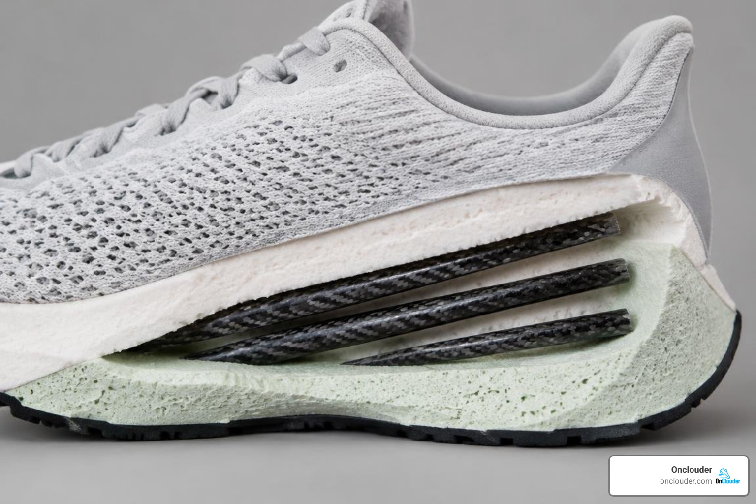 Dual-layer Lightstrike Pro midsole with embedded carbon rods Dual-layer Lightstrike Pro midsole with embedded carbon rods