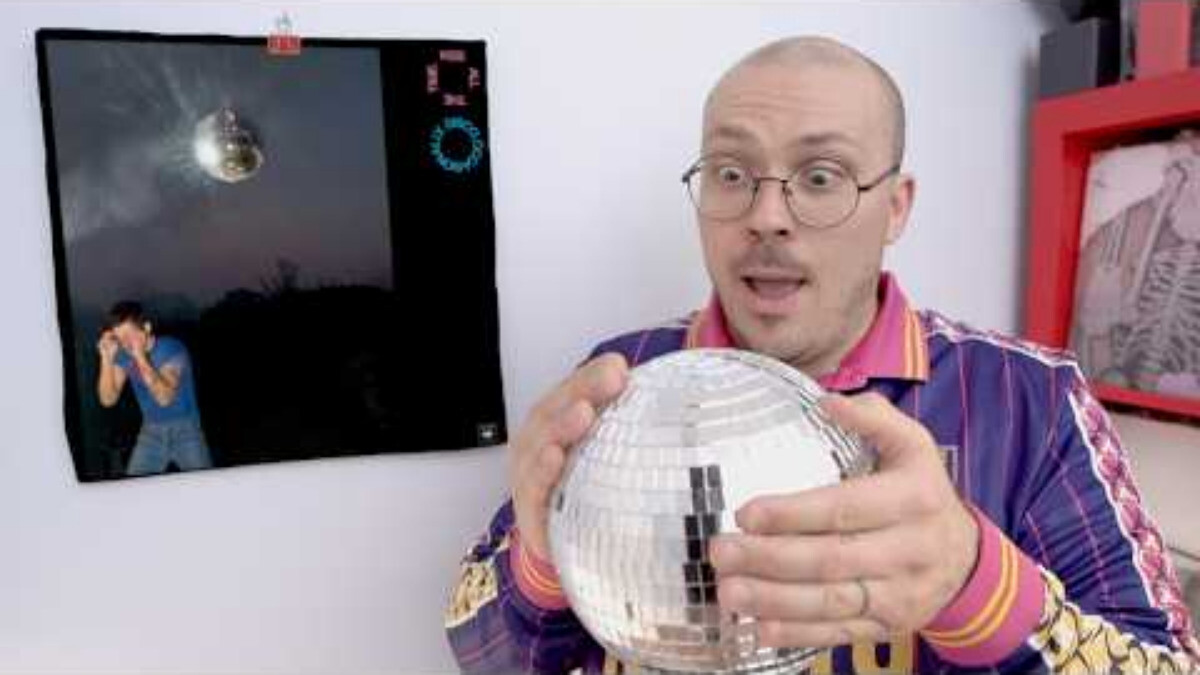 Harry Styles - Kiss All the Time. Disco, Occasionally.