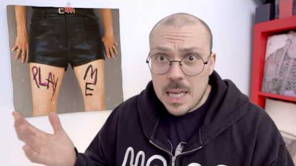 Kim Gordon - PLAY ME